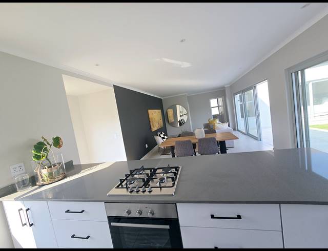3 BEDROOM HOUSE TO LET IN LALELA ESTATE